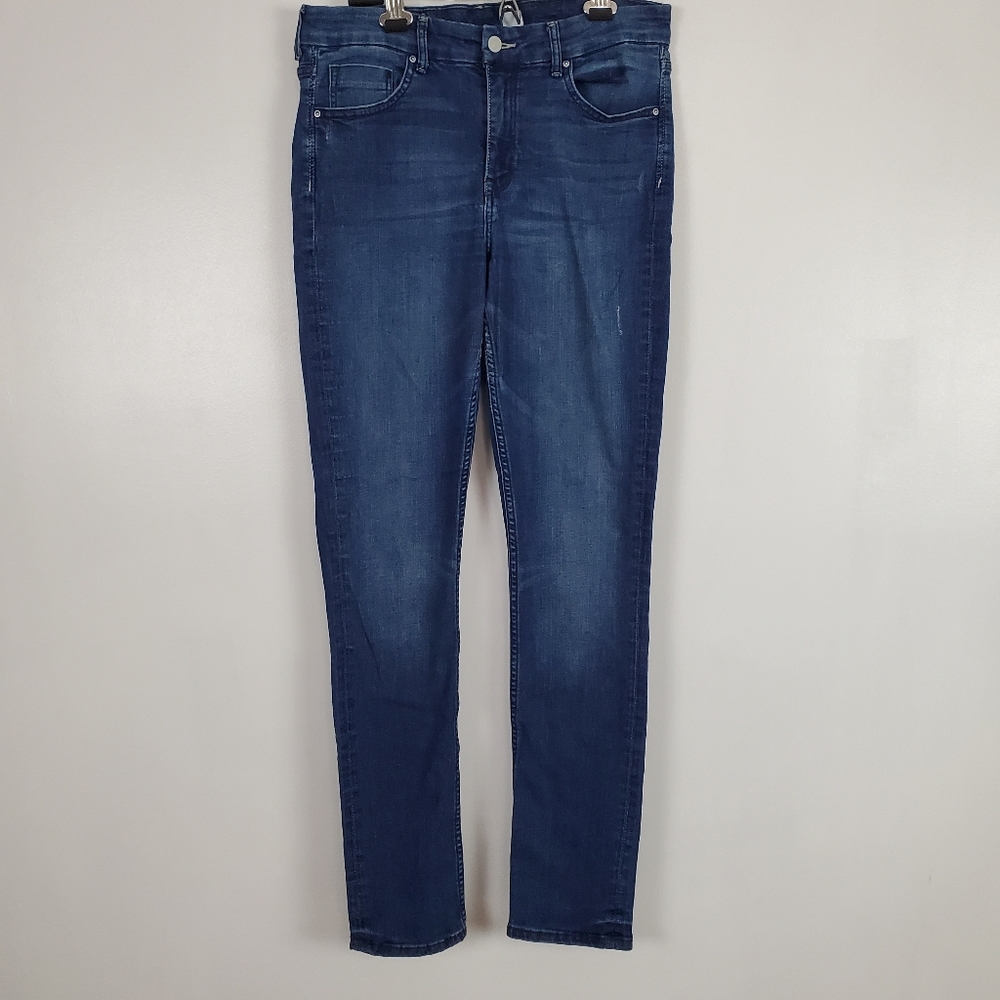 H&M skinny jeans, size 33 waist, high rise - Picture 5 of 5